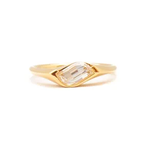 0.90 ct Flame-cut Diamond Ring