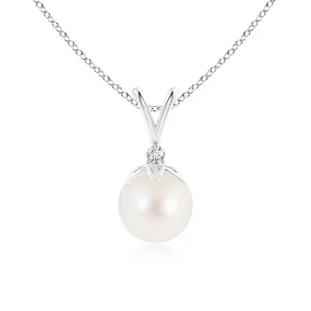 8mm Freshwater Cultured Pearl V-Bale Pendant with Moissanite