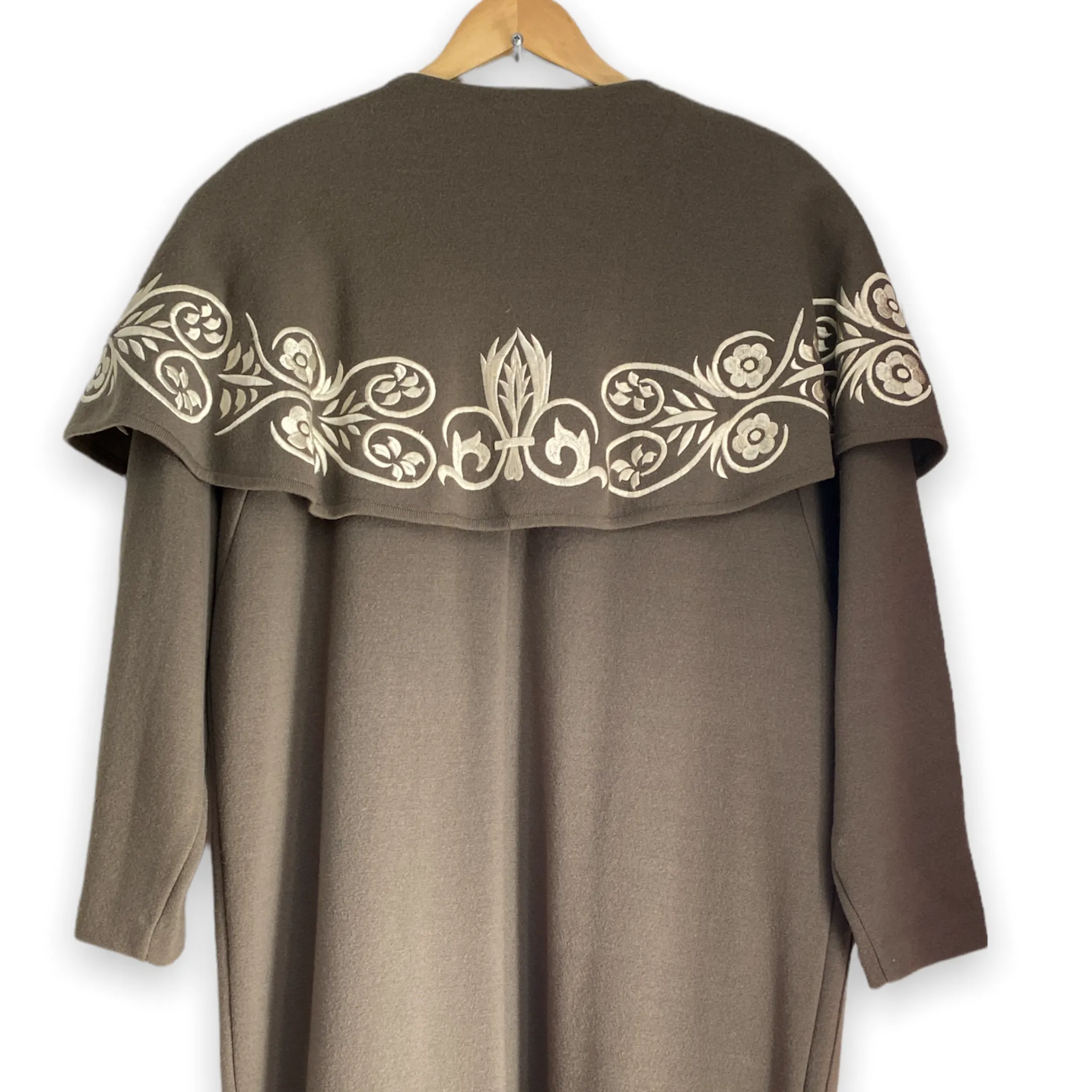 Andrea Jovine Taupe Coat Cape Collar Embroidery