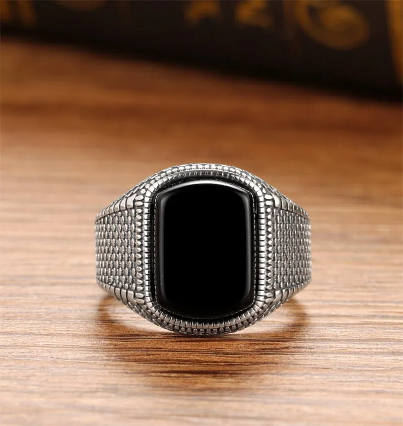 Black Stone Onyx 925 Sterling Silver Vintage Ring