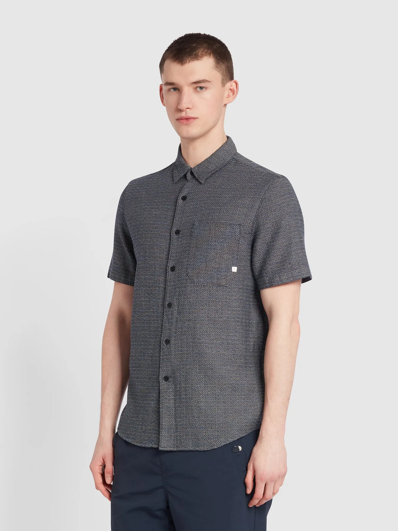 Denzie Jacquard Short Sleeve Shirt In True Navy