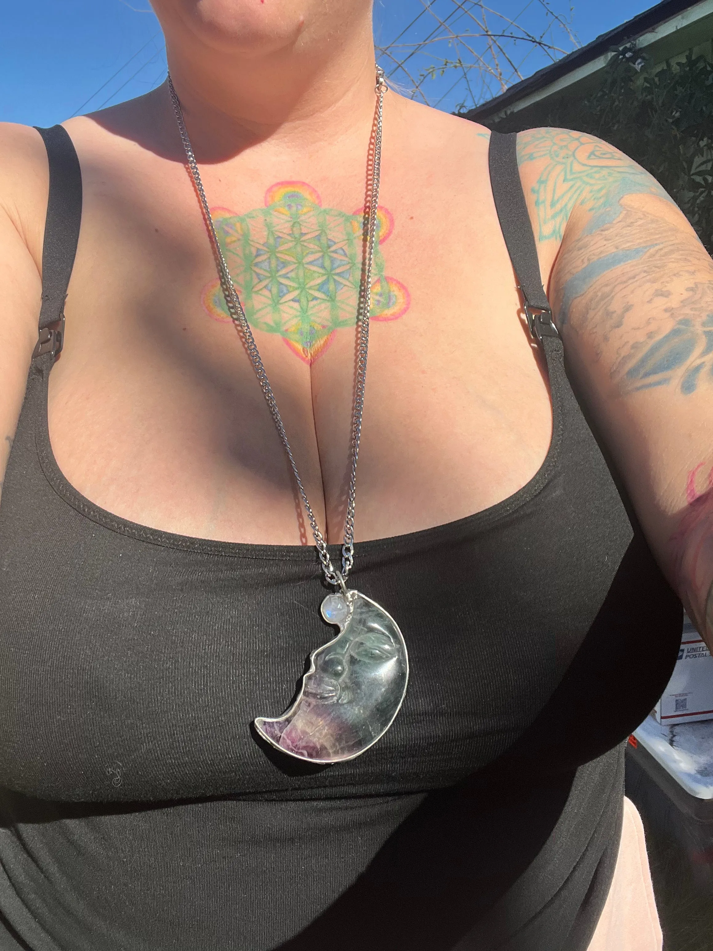 Fluorite and moonstone Moonface necklace