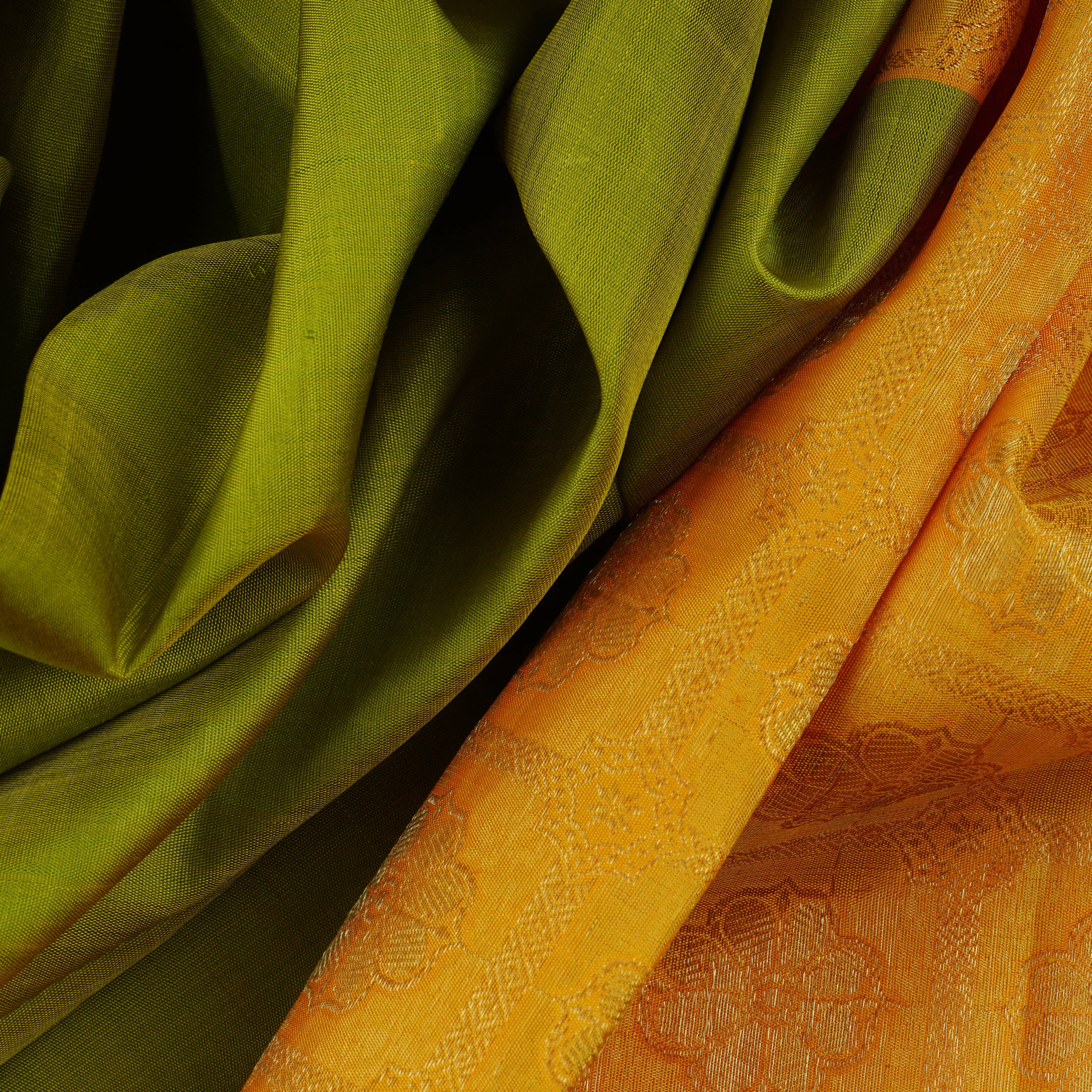 Handwoven Green with Yellow Kanjivaram Silk Saree - 1884T006031DSC