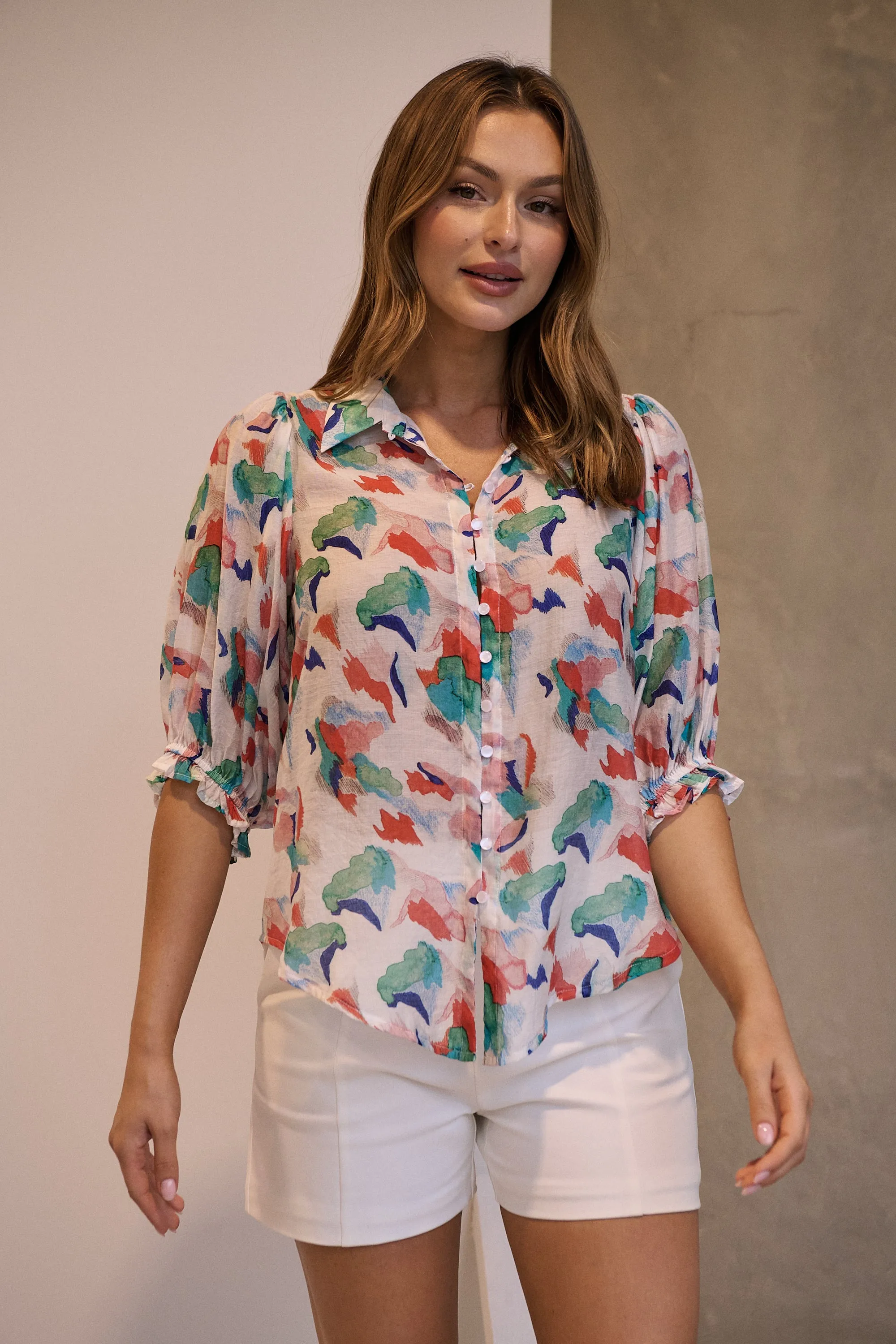 Inaya Chiffon White/Red/Blue Button Up Print Blouse