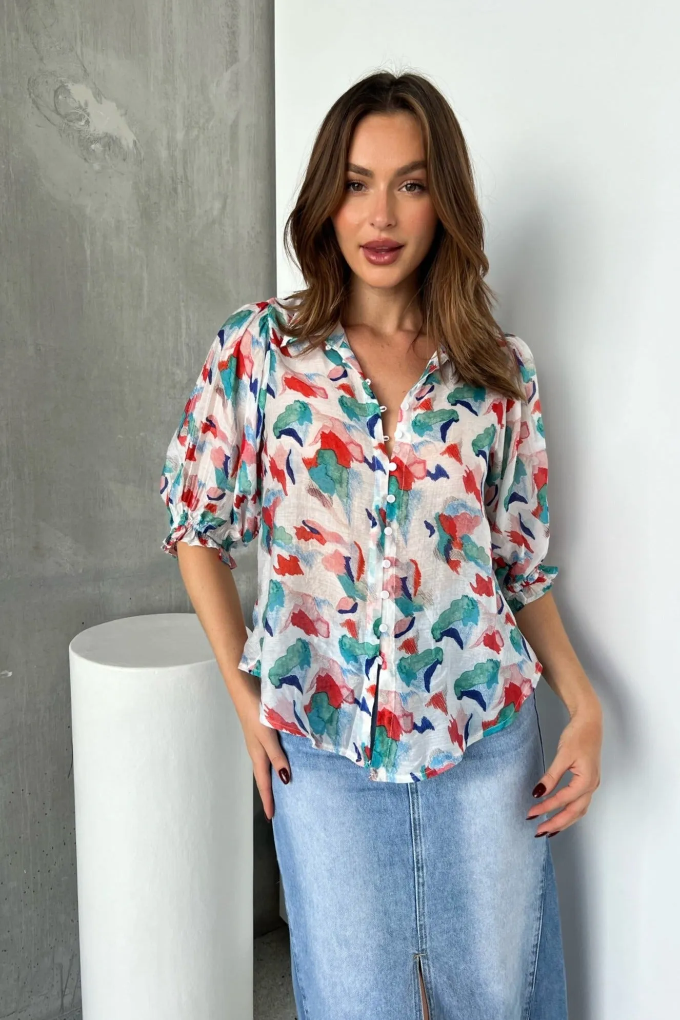 Inaya Chiffon White/Red/Blue Button Up Print Blouse