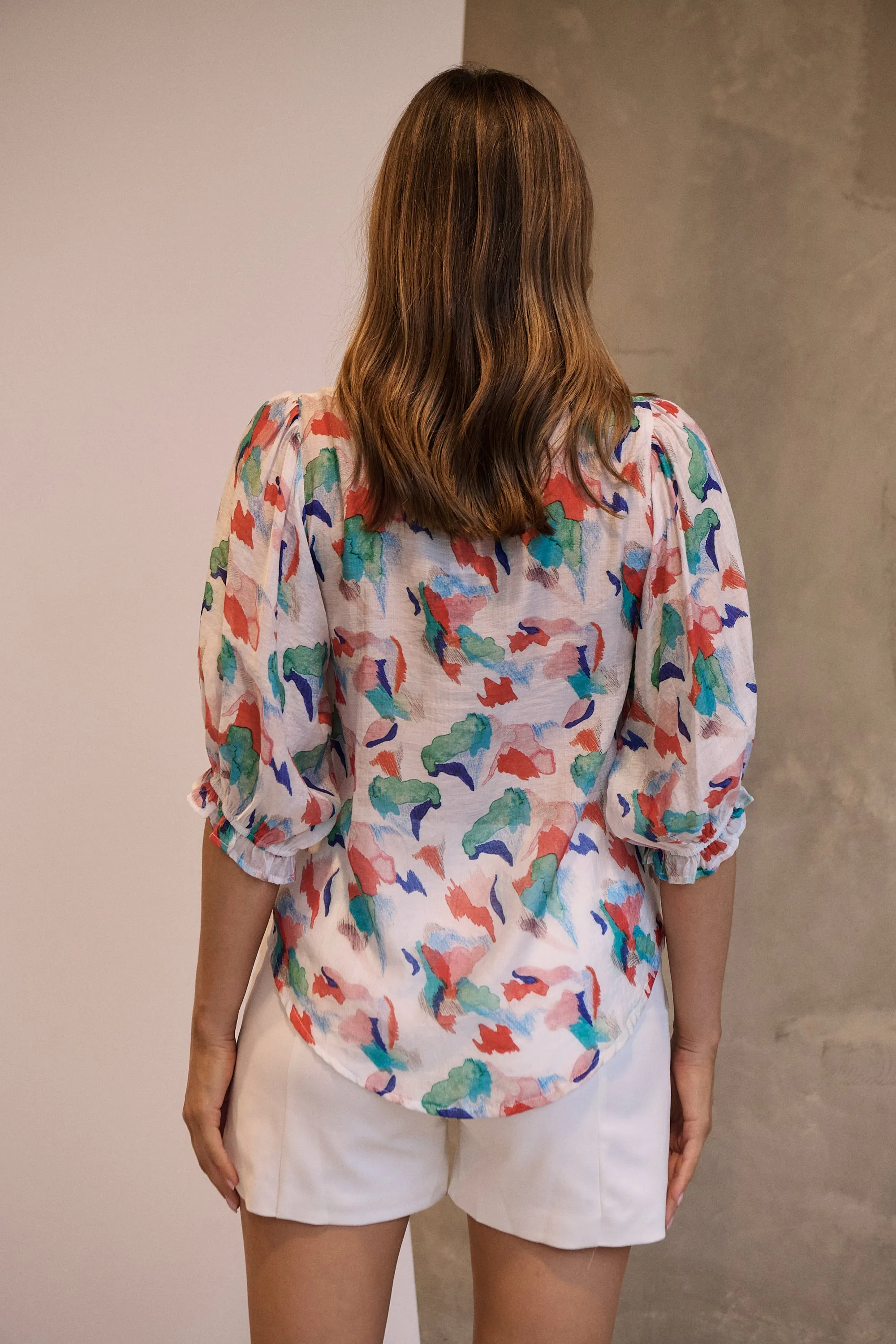 Inaya Chiffon White/Red/Blue Button Up Print Blouse