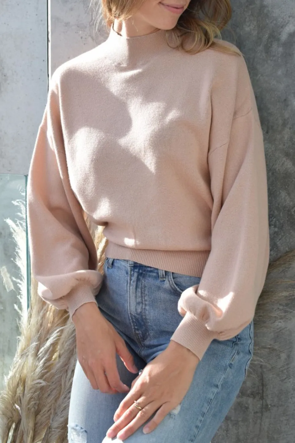 Motivation Sand Cotton Fine Knit Boxy Jumper