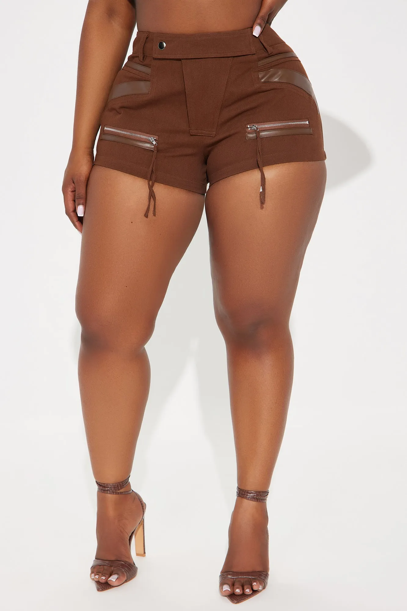 Take Me To Nashville Micro Booty Short - Chocolate