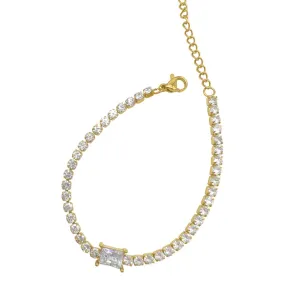 Tennis Bracelet with Baguette Center Stone gold