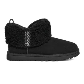 UGG Women's Classic Ultra Mini Braid Black